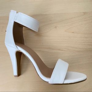 TOP Moda Luna Heel Sandals 5.5M White